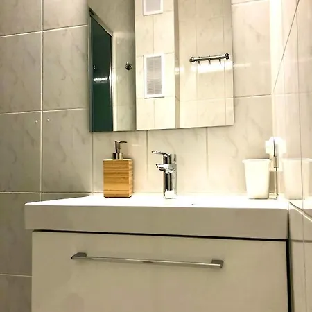 Old Town Romantic Apartment. Breslau-wroclaw. *