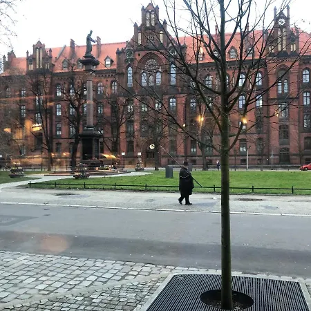 Apartamento Old Town Romantic Apartment. Breslau-wroclaw. *