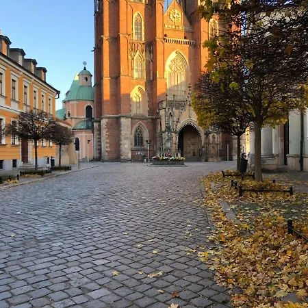 Old Town Romantic Apartment. Breslau-wroclaw.